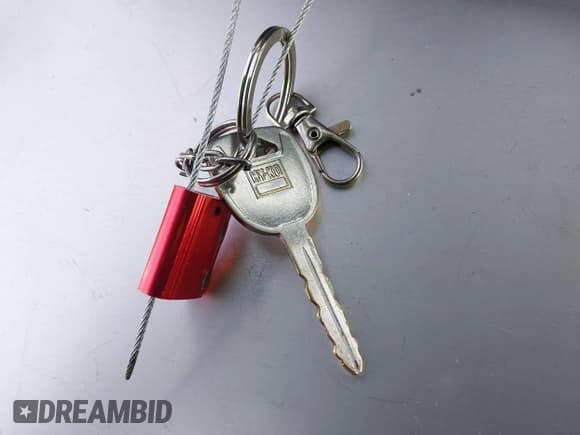 ✅ 2005 Chevrolet Express Cargo • VIN: 1GCFG15T651238970 • Lot: 42141600. Listed on IAAI with 138,534 mi. Free auction sales archive from the USA and detailed vehicle history report at DreamBid. Image 11.