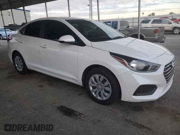 ✅ 2021 Hyundai Accent SE • VIN: 3KPC24A65ME141127 • Лот: 81025004. Опубликован ранее на Copart с пробегом 72 669 миль. Бесплатный доступ к архиву аукционных продаж из США и подробный отчёт об истории автомобиля на DreamBid. Изображение 4.
