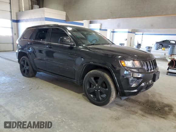 ✅ 2015 Jeep Grand Cherokee Laredo • VIN: 1C4RJFAGXFC627864 • Lot: 71897845. Listed on Copart with 118,362 mi. Free auction sales archive from the USA and detailed vehicle history report at DreamBid. Image 4.