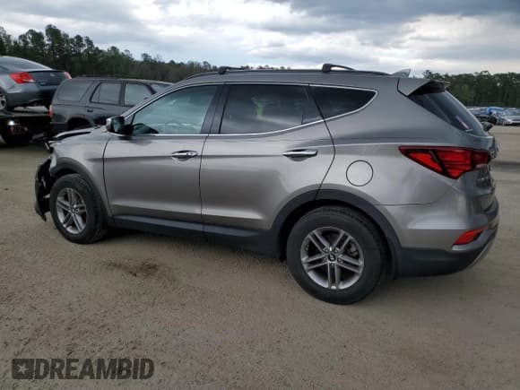 ✅ 2018 Hyundai Santa Fe 2.4L • VIN: 5NMZUDLB0JH070471 • Лот: 49835993. Опубликован ранее на Copart с пробегом 60 751 миль. Бесплатный доступ к архиву аукционных продаж из США и подробный отчёт об истории автомобиля на DreamBid. Изображение 2.