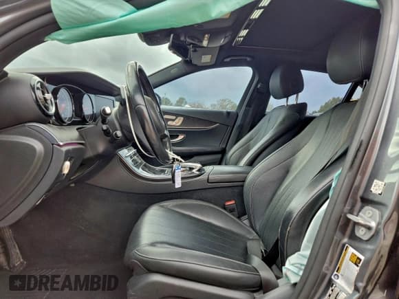 ✅ 2017 Mercedes-Benz E 300 Luxury • VIN: WDDZF4JB8HA153699 • Lot: 93857785. Listed on Copart with 64,920 mi. Free auction sales archive from the USA and detailed vehicle history report at DreamBid. Image 7.