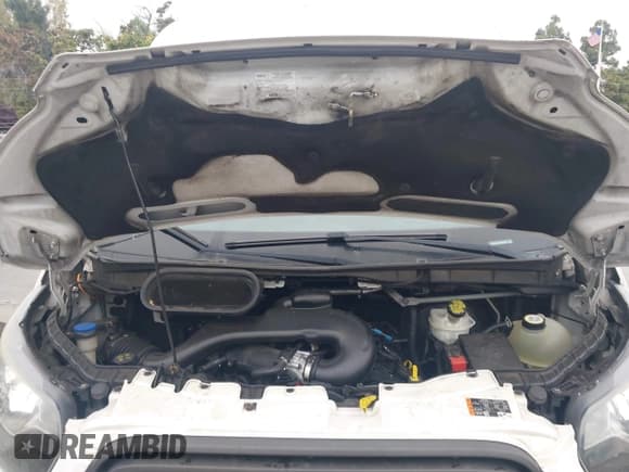 ✅ 2015 Ford Transit Cargo • VIN: 1FTNR1CM7FKB22044 • Lot: 43419573. Wystawiony na IAAI z przebiegiem 359 356 mil. Bezpłatny archiwum sprzedaży aukcyjnych z USA i szczegółowy raport historii pojazdu na DreamBid. Zdjęcie 10.