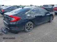 ✅ 2020 Honda Civic Touring • VIN: 19XFC1F97LE011277 • Лот: 42524607. Опубликован ранее на IAAI с пробегом 94 141 миль. Бесплатный доступ к архиву аукционных продаж из США и подробный отчёт об истории автомобиля на DreamBid. Изображение 4.