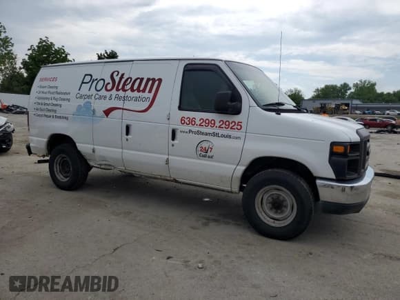 ✅ 2011 Ford Econoline Cargo Commercial • VIN: 1FTNE2EWXBDA09204 • Lot: 56824405. Listed on Copart with 241,017 mi. Free auction sales archive from the USA and detailed vehicle history report at DreamBid. Image 4.