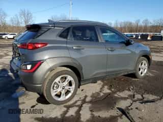 2023 Hyundai Kona SEL with VIN KM8K6CAB5PU058077, listed as a Copart auction lot 86725634 with 7,546 mi miles and Salvage title. Bid and sale history available at DreamBid. Image 3.