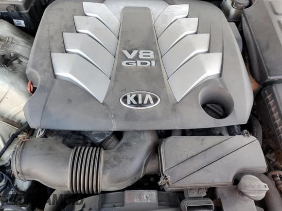 ✅ 2016 Kia K900 Luxury • VIN: KNALW4D41G6031150 • Лот: 84642644. Опубликован ранее на Copart с пробегом 128 068 миль. Бесплатный доступ к архиву аукционных продаж из США и подробный отчёт об истории автомобиля на DreamBid. Изображение 13.