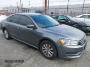 ✅ 2012 Volkswagen Passat S • VIN: 1VWAP7A3XCC096172 • Lot: 42283468. Wystawiony na IAAI z przebiegiem 131 968 mil. Bezpłatny archiwum sprzedaży aukcyjnych z USA i szczegółowy raport historii pojazdu na DreamBid. Zdjęcie 1.