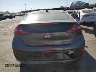 ✅ 2019 Hyundai Ioniq • VIN: KMHC65LD3KU164714 • Lot: 88362715. Wystawiony na Copart z przebiegiem 61 629 mil. Bezpłatny archiwum sprzedaży aukcyjnych z USA i szczegółowy raport historii pojazdu na DreamBid. Zdjęcie 6.