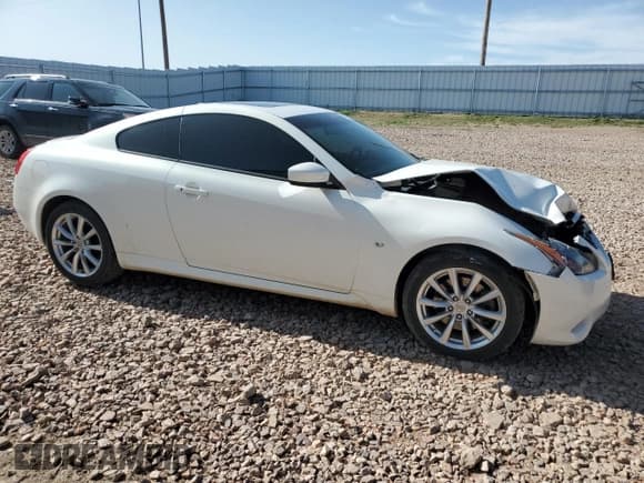 ✅ 2014 Infiniti Q60 • VIN: JN1CV6EL1EM130327 • Лот: 59510995. Опубликован ранее на Copart с пробегом 90 711 миль. Бесплатный доступ к архиву аукционных продаж из США и подробный отчёт об истории автомобиля на DreamBid. Изображение 4.