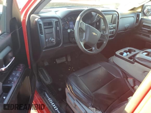 ✅ 2017 Chevrolet Silverado 1500 Custom • VIN: 1GCRCPEH7HZ340601 • Lot: 82903254. Wystawiony na Copart z przebiegiem 110 334 mil. Bezpłatny archiwum sprzedaży aukcyjnych z USA i szczegółowy raport historii pojazdu na DreamBid. Zdjęcie 8.