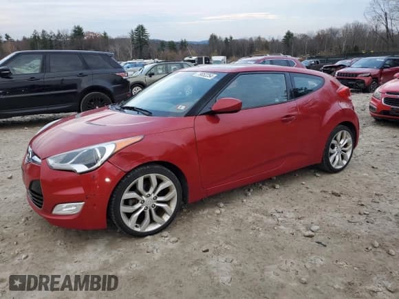✅ 2013 Hyundai Veloster w/Black Int • VIN: KMHTC6AD4DU134562 • Lot: 79052254. Wystawiony na Copart z przebiegiem 81 589 mil. Bezpłatny archiwum sprzedaży aukcyjnych z USA i szczegółowy raport historii pojazdu na DreamBid. Zdjęcie 1.