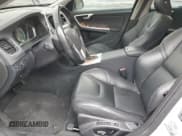 ✅ 2016 Volvo S60 T5 Platinum • VIN: LYV612TMXGB091535 • Lot: 47093625. Wystawiony na Copart z przebiegiem 119 742 mil. Bezpłatny archiwum sprzedaży aukcyjnych z USA i szczegółowy raport historii pojazdu na DreamBid. Zdjęcie 7.