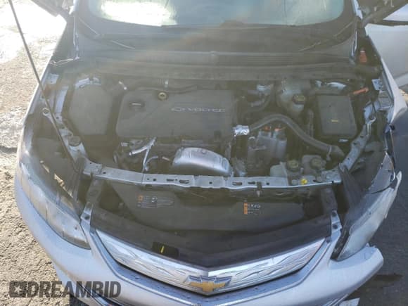 ✅ 2017 Chevrolet Volt Premier • VIN: 1G1RD6S57HU103520 • Lot: 41788974. Wystawiony na Copart z przebiegiem 123 967 mil. Bezpłatny archiwum sprzedaży aukcyjnych z USA i szczegółowy raport historii pojazdu na DreamBid. Zdjęcie 11.