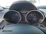 ✅ 2013 Hyundai Veloster w/Gray Int • VIN: KMHTC6AD4DU139437 • Lot: 81646224. Wystawiony na Copart z przebiegiem 95 186 mil. Bezpłatny archiwum sprzedaży aukcyjnych z USA i szczegółowy raport historii pojazdu na DreamBid. Zdjęcie 9.