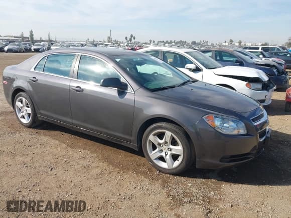 ✅ 2012 Chevrolet Malibu 1FL • VIN: 1G1ZA5E0XCF356833 • Lot: 43693337. Wystawiony na IAAI z przebiegiem 109 704 mil. Bezpłatny archiwum sprzedaży aukcyjnych z USA i szczegółowy raport historii pojazdu na DreamBid. Zdjęcie 1.