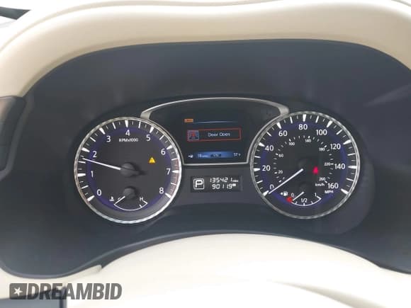 ✅ 2013 Infiniti JX35 • VIN: 5N1AL0MMXDC303523 • Лот: 43651220. Опубликован ранее на IAAI с пробегом 135 421 миль. Бесплатный доступ к архиву аукционных продаж из США и подробный отчёт об истории автомобиля на DreamBid. Изображение 7.