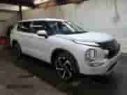 2022 Mitsubishi Outlander SE с VIN JA4J4UA81NZ024227, выставлен на аукционе Copart как лот 87088915 с пробегом 35 679 миль миль и Списание • Salvage title. История ставок и продаж доступна на DreamBid. Изображение 4.