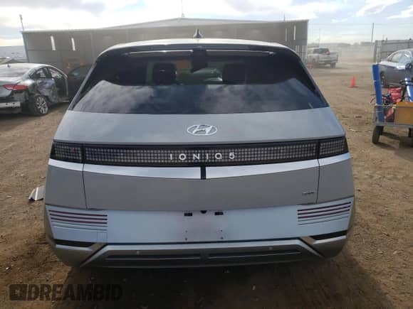 2024 Hyundai Ioniq 5 Limited z VIN KM8KRDDF4RU245373, wystawiony jako Copart lot #54815224 z przebiegiem 2 658 mil mil oraz Szkoda całkowita • Salvage title. Historia ofert i sprzedaży dostępna na DreamBid. Obrazek 6.