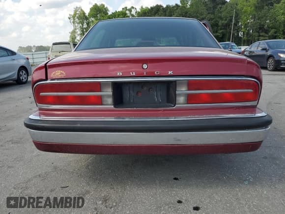 ✅ 1992 Buick Park Avenue • VIN: 1G4CW53L6N1639608 • Лот: 54873115. Опубликован ранее на Copart с пробегом 153 579 миль. Бесплатный доступ к архиву аукционных продаж из США и подробный отчёт об истории автомобиля на DreamBid. Изображение 6.