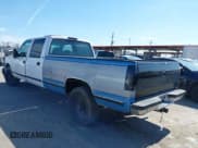 ✅ 1996 GMC Sierra 1500 • VIN: 1GTGC33R4TF018147 • Lot: 41612770. Wystawiony na IAAI z przebiegiem 106 443 mil. Bezpłatny archiwum sprzedaży aukcyjnych z USA i szczegółowy raport historii pojazdu na DreamBid. Zdjęcie 3.