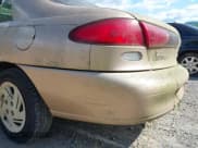 ✅ 1998 Ford Escort LX • VIN: 1FAFP10P3WW234833 • Lot: 42316400. Wystawiony na IAAI z przebiegiem 79 470 mil. Bezpłatny archiwum sprzedaży aukcyjnych z USA i szczegółowy raport historii pojazdu na DreamBid. Zdjęcie 14.