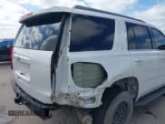 ✅ 2016 Chevrolet Tahoe LT • VIN: 1GNSCBKC1GR318841 • Lot: 43276245. Wystawiony na IAAI z przebiegiem 260 559 mil. Bezpłatny archiwum sprzedaży aukcyjnych z USA i szczegółowy raport historii pojazdu na DreamBid. Zdjęcie 19.