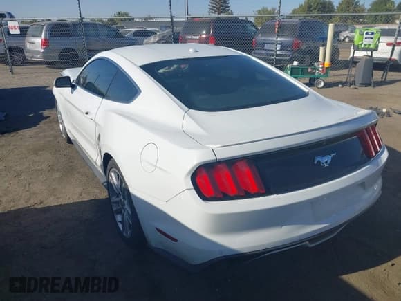 ✅ 2016 Ford Mustang EcoBoost • VIN: 1FA6P8TH9G5261300 • Лот: 43425756. Опубликован ранее на IAAI с пробегом 94 797 миль. Бесплатный доступ к архиву аукционных продаж из США и подробный отчёт об истории автомобиля на DreamBid. Изображение 3.