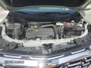 ✅ 2025 Chevrolet Equinox FWD LT • VIN: 3GNAXHEG0SL177181 • Lot: 59417445. Wystawiony na Copart z przebiegiem 1 950 mil. Bezpłatny archiwum sprzedaży aukcyjnych z USA i szczegółowy raport historii pojazdu na DreamBid. Zdjęcie 12.