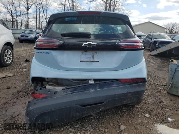 ✅ 2023 Chevrolet Bolt EV 1LT • VIN: 1G1FW6S02P4170235 • Lot: 52077115. Wystawiony na Copart z przebiegiem 35 284 mil. Bezpłatny archiwum sprzedaży aukcyjnych z USA i szczegółowy raport historii pojazdu na DreamBid. Zdjęcie 6.