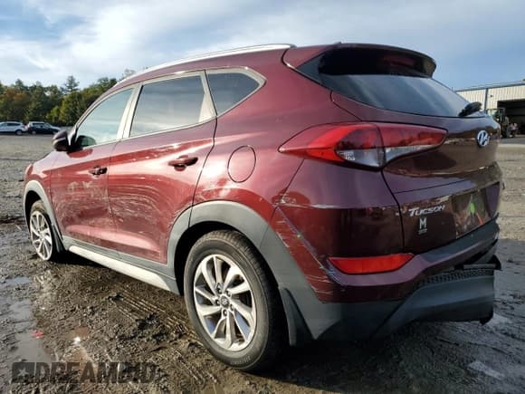 ✅ 2017 Hyundai Tucson SE • VIN: KM8J3CA45HU440620 • Лот: 86627075. Опубликован ранее на Copart с пробегом 51 179 миль. Бесплатный доступ к архиву аукционных продаж из США и подробный отчёт об истории автомобиля на DreamBid. Изображение 2.