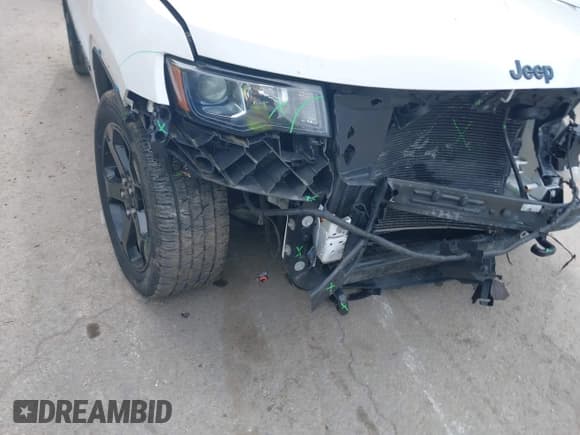 ✅ 2019 Jeep Grand Cherokee Upland • VIN: 1C4RJFAG8KC541396 • Lot: 42217719. Listed on IAAI with 72,466 mi. Free auction sales archive from the USA and detailed vehicle history report at DreamBid. Image 20.