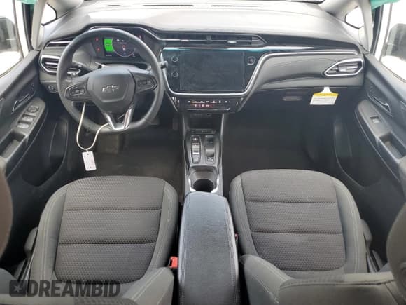 ✅ 2023 Chevrolet Bolt EV 1LT • VIN: 1G1FW6S08P4107009 • Lot: 55643034. Wystawiony na Copart z przebiegiem 50 790 mil. Bezpłatny archiwum sprzedaży aukcyjnych z USA i szczegółowy raport historii pojazdu na DreamBid. Zdjęcie 8.