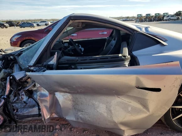 ✅ 2019 Aston Martin Vantage • VIN: SCFSMGAW9KGN00355 • Lot: 42328315. Listed on Copart with Not provided. Free auction sales archive from the USA and detailed vehicle history report at DreamBid. Image 7.