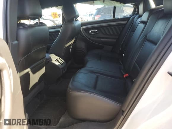 ✅ 2015 Ford Taurus SEL • VIN: 1FAHP2E83FG192108 • Lot: 82410495. Wystawiony na Copart z przebiegiem 73 912 mil. Bezpłatny archiwum sprzedaży aukcyjnych z USA i szczegółowy raport historii pojazdu na DreamBid. Zdjęcie 10.