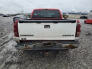 ✅ 2005 Chevrolet Silverado 1500 • VIN: 1GCEC19T35Z138487 • Лот: 74433534. Опубликован ранее на Copart с пробегом 203 582 миль. Бесплатный доступ к архиву аукционных продаж из США и подробный отчёт об истории автомобиля на DreamBid. Изображение 6.