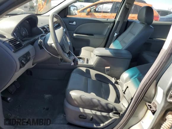 ✅ 2007 Mercury Montego Premier • VIN: 1MEHM42177G613849 • Lot: 62016004. Listed on Copart with 153,257 mi. Free auction sales archive from the USA and detailed vehicle history report at DreamBid. Image 7.