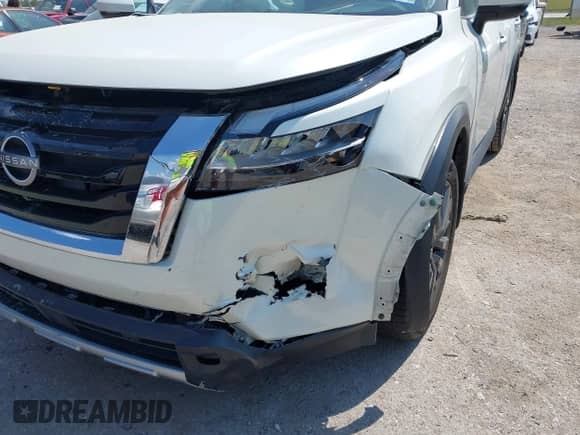 2022 Nissan Pathfinder SL с VIN 5N1DR3CB9NC257195, выставлен на аукционе IAAI как лот 43236689 с пробегом 69 198 миль миль и . История ставок и продаж доступна на DreamBid. Изображение 6.