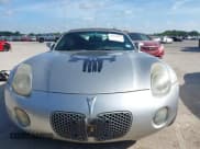 ✅ 2008 Pontiac Solstice • VIN: 1G2MC35B68Y133240 • Lot: 42634013. Wystawiony na IAAI z przebiegiem Nie podano. Bezpłatny archiwum sprzedaży aukcyjnych z USA i szczegółowy raport historii pojazdu na DreamBid. Zdjęcie 12.