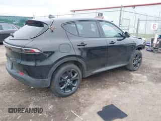 ✅ 2023 Dodge Hornet GT • VIN: ZACNDFAN4P3A02367 • Lot: 42580752. Wystawiony na IAAI z przebiegiem 38 061 mil mil. Skorzystaj z bezpłatnego archiwum sprzedaży aukcyjnych z USA i zobacz szczegółowy raport historii pojazdu na DreamBid. Zdjęcie 4.