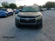 ✅ 2015 Toyota Highlander LE • VIN: 5TDZKRFH9FS046662 • Лот: 90106085. Опубликован ранее на Copart с пробегом 107 948 миль. Бесплатный доступ к архиву аукционных продаж из США и подробный отчёт об истории автомобиля на DreamBid. Изображение 14.