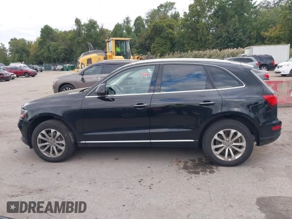 ✅ 2016 Audi Q5 Premium • VIN: WA1C2AFP1GA026610 • Lot: 43419967. Listed on IAAI with 73,376 mi. Free auction sales archive from the USA and detailed vehicle history report at DreamBid. Image 14.