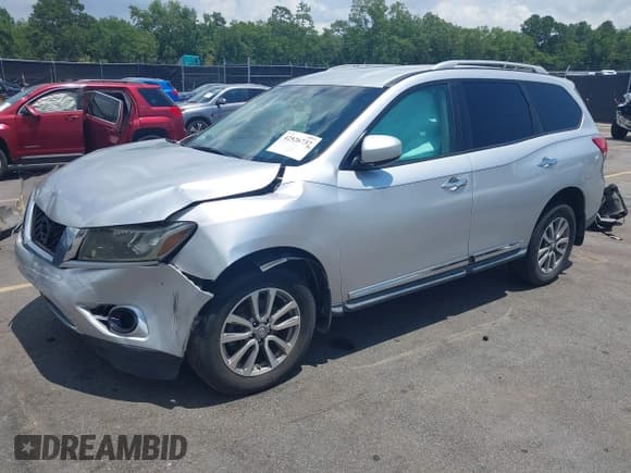 ✅ 2014 Nissan Pathfinder Platinum • VIN: 5N1AR2MN1EC646709 • Lot: 42526737. Listed on IAAI with 200,666 mi. Free auction sales archive from the USA and detailed vehicle history report at DreamBid. Image 17.