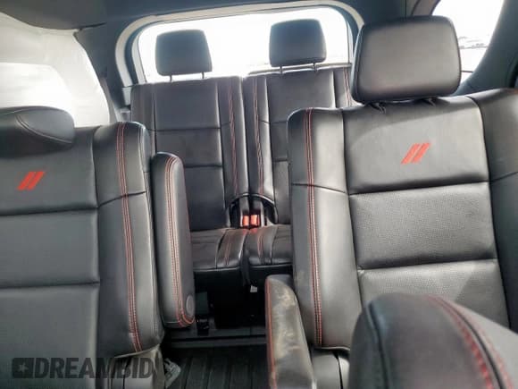 ✅ 2023 Dodge Durango GT • VIN: 1C4RDHDG9PC589866 • Lot: 60899155. Wystawiony na Copart z przebiegiem Nie podano. Bezpłatny archiwum sprzedaży aukcyjnych z USA i szczegółowy raport historii pojazdu na DreamBid. Zdjęcie 10.