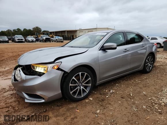 ✅ 2019 Acura TLX • VIN: 19UUB2F36KA001600 • Lot: 90418815. Wystawiony na Copart z przebiegiem 104 398 mil. Bezpłatny archiwum sprzedaży aukcyjnych z USA i szczegółowy raport historii pojazdu na DreamBid. Zdjęcie 1.
