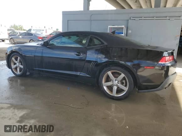2014 Chevrolet Camaro LT z VIN 2G1FB1E35E9281201, wystawiony jako Copart lot #91357985 z przebiegiem 149 492 mil mil oraz Czysty tytuł • Clean title. Historia ofert i sprzedaży dostępna na DreamBid. Obrazek 2.