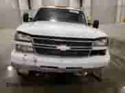2005 Chevrolet Silverado 2500HD LT с VIN 1GCHK232X5F896009, выставлен на аукционе Copart как лот 82558055 с пробегом 153 391 миль миль и Списание • Salvage title. История ставок и продаж доступна на DreamBid. Изображение 5.