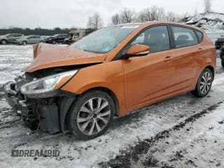 ✅ 2015 Hyundai Accent Sport • VIN: KMHCU5AE4FU226886 • Лот: 44789755. Опубликован ранее на Copart с пробегом 118 907 миль. Бесплатный доступ к архиву аукционных продаж из США и подробный отчёт об истории автомобиля на DreamBid. Изображение 1.