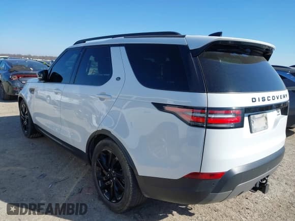 ✅ 2018 Land Rover Discovery HSE • VIN: SALRR2RK3JA074479 • Lot: 41392520. Wystawiony na IAAI z przebiegiem 80 219 mil. Bezpłatny archiwum sprzedaży aukcyjnych z USA i szczegółowy raport historii pojazdu na DreamBid. Zdjęcie 3.