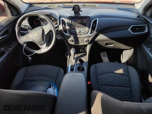 2021 Chevrolet Equinox LT z VIN 3GNAXKEV5ML338977, wystawiony jako Copart lot #81638195 z przebiegiem 117 679 mil mil oraz Szkoda całkowita • Salvage title. Historia ofert i sprzedaży dostępna na DreamBid. Obrazek 8.