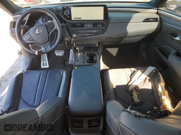 ✅ 2023 Lexus ES 300h F Sport • VIN: 58ABA1C14PU032120 • Лот: 48148655. Опубликован ранее на Copart с пробегом 56 108 миль. Бесплатный доступ к архиву аукционных продаж из США и подробный отчёт об истории автомобиля на DreamBid. Изображение 8.